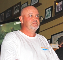 A double for Dale Shier.